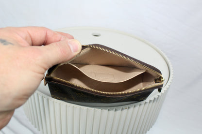 Louis Vuitton Pochette Cosmetics