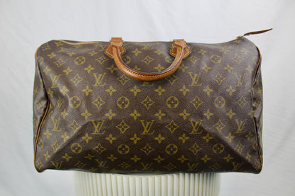 Louis Vuitton Speedy 40