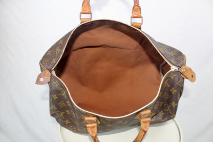 Louis Vuitton Speedy 40
