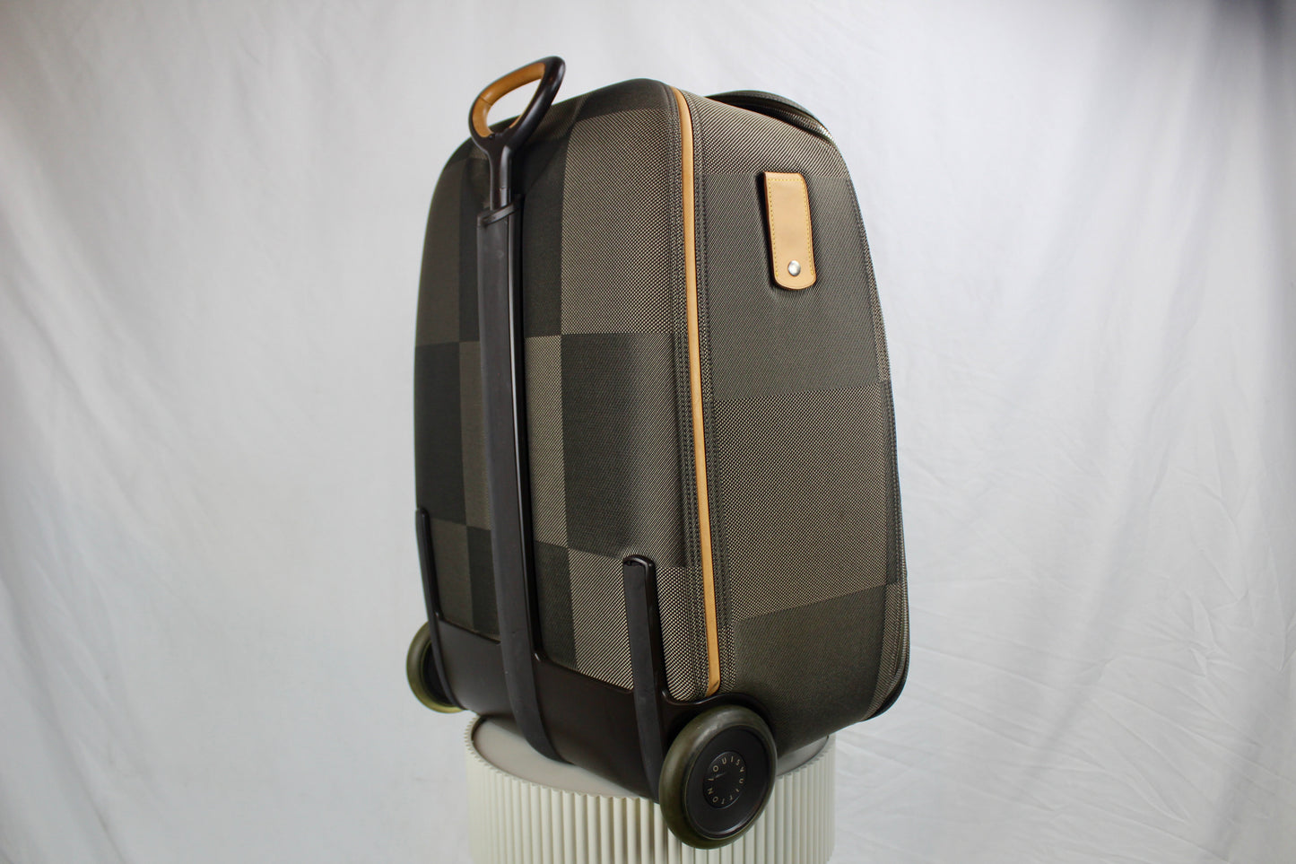 Louis Vuitton Damier Juan Conqueran 65