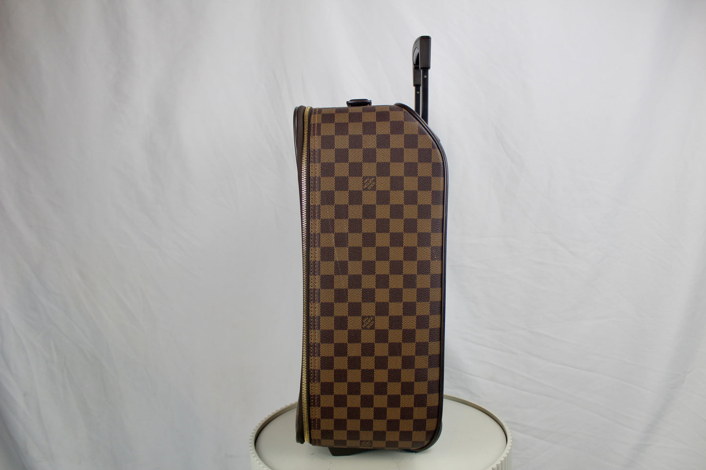 Louis Vuitton Pegase 45 Damier Ebene