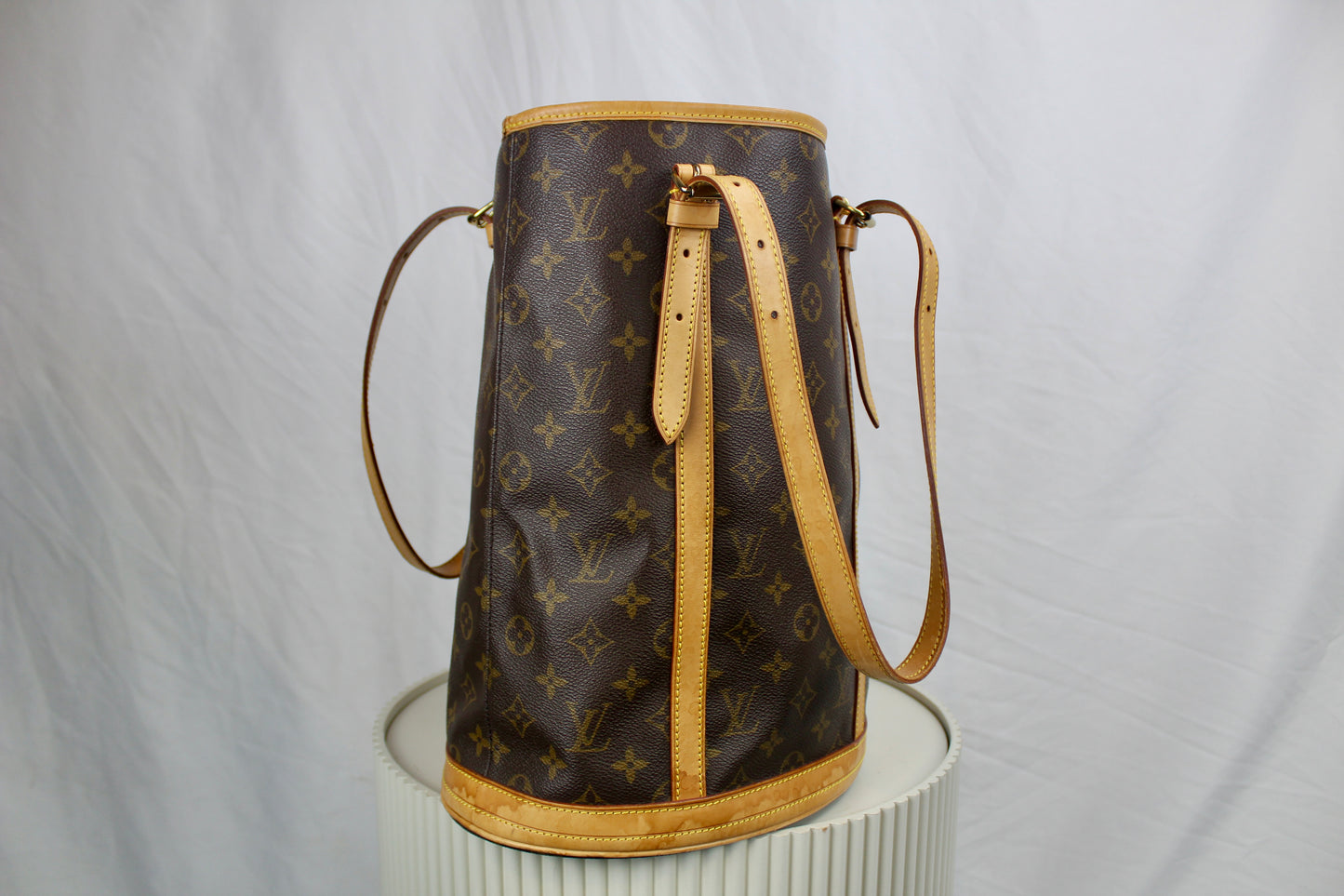 Louis Vuitton Bucket GM