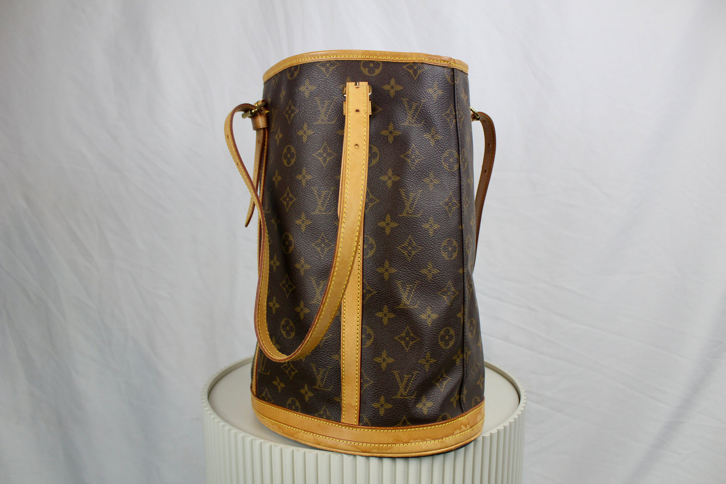 Louis Vuitton Bucket GM