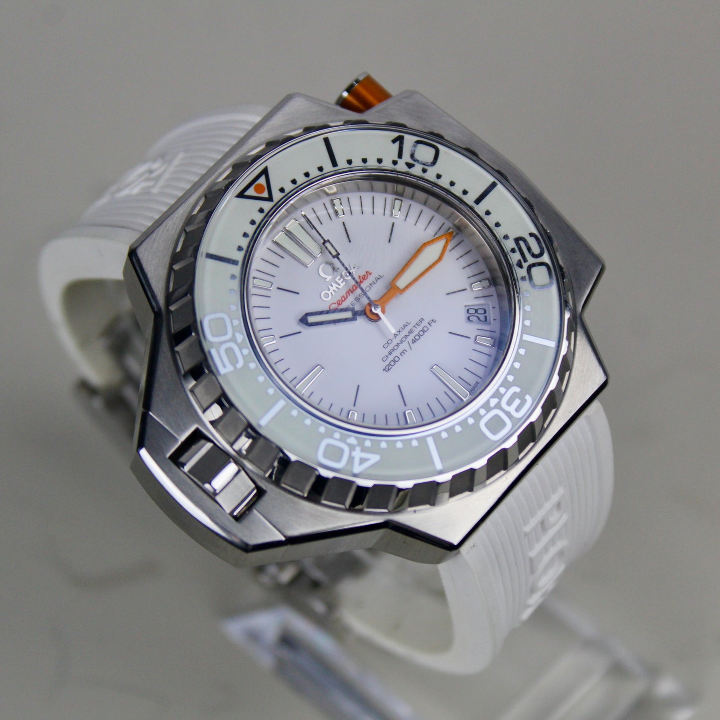 Omega Seamaster Ploprof - 224.32.55.21.04.001