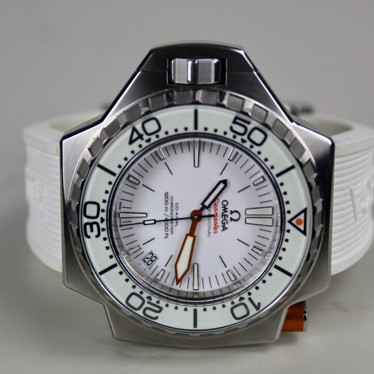 Omega Seamaster Ploprof - 224.32.55.21.04.001