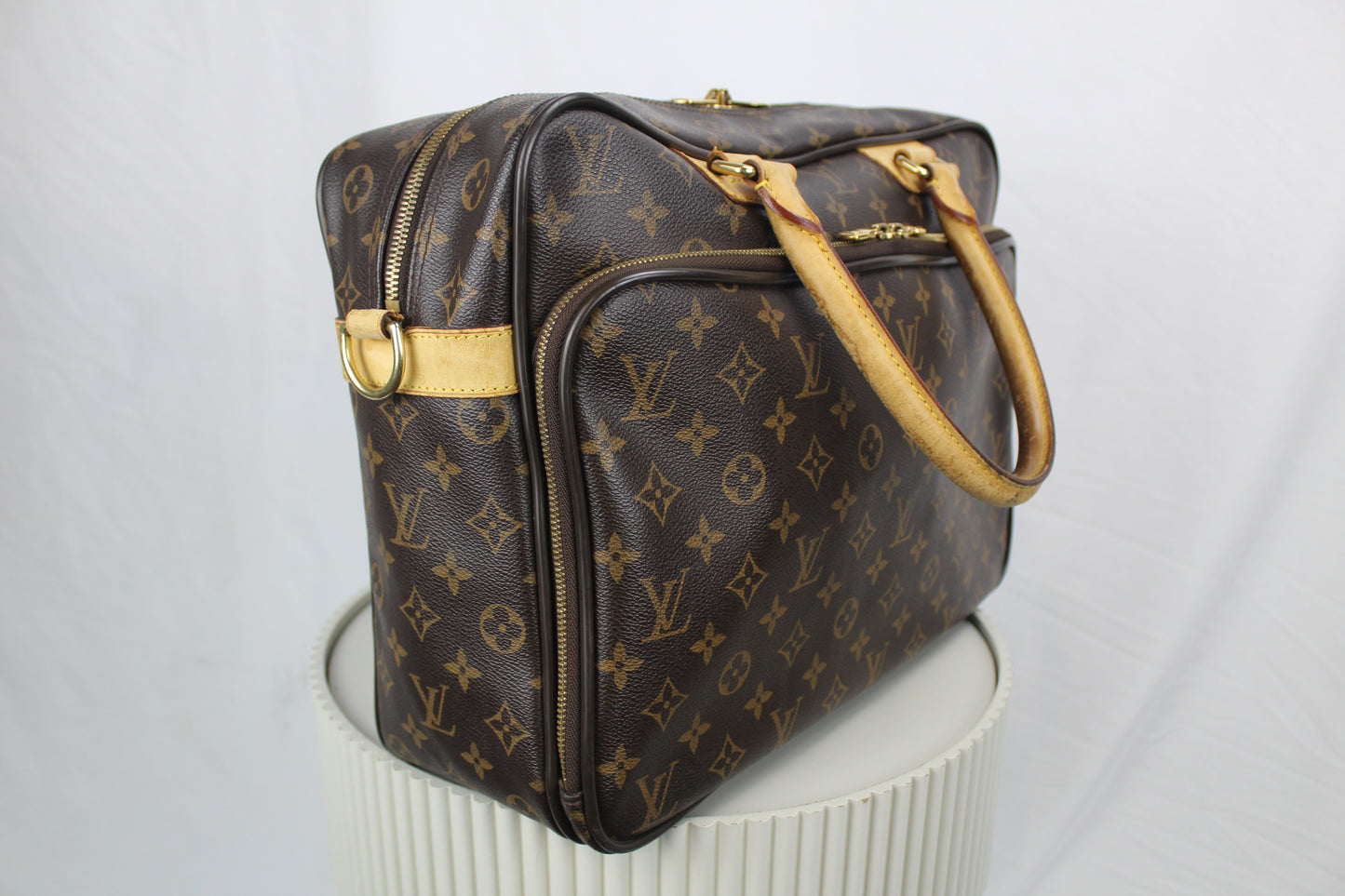 Louis Vuitton Ikar