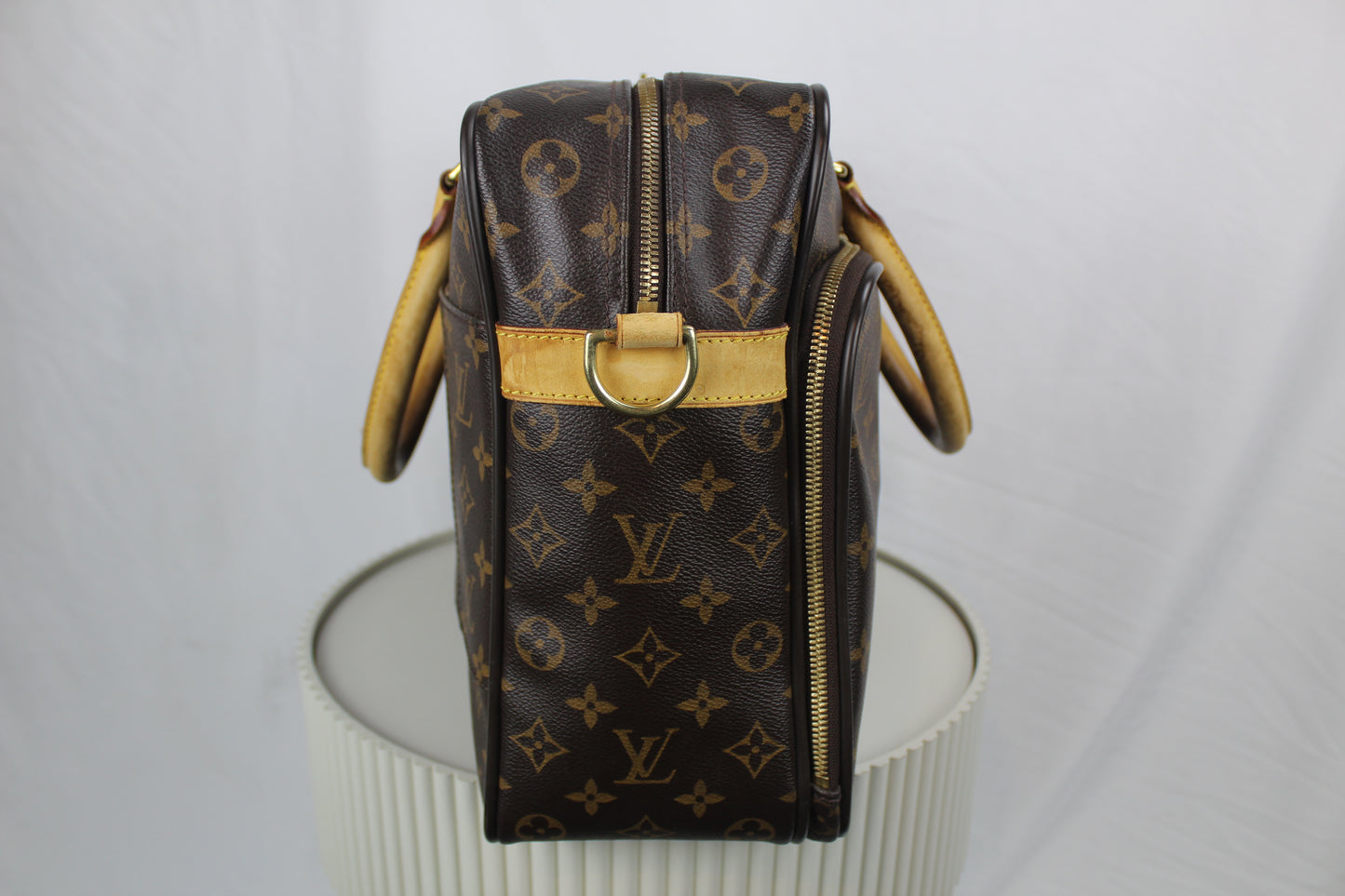 Louis Vuitton Ikar