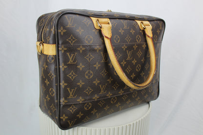 Louis Vuitton Ikar