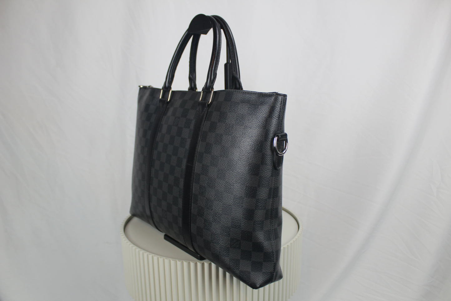 Louis Vuitton Anton Damier Graphite