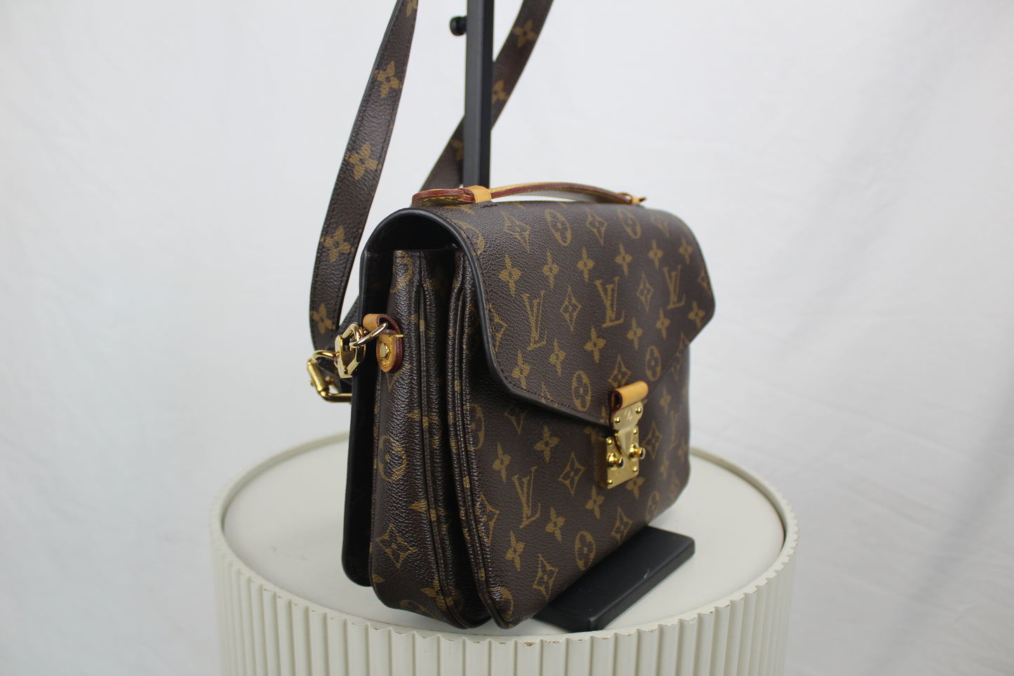 Louis Vuitton Pochette Metis