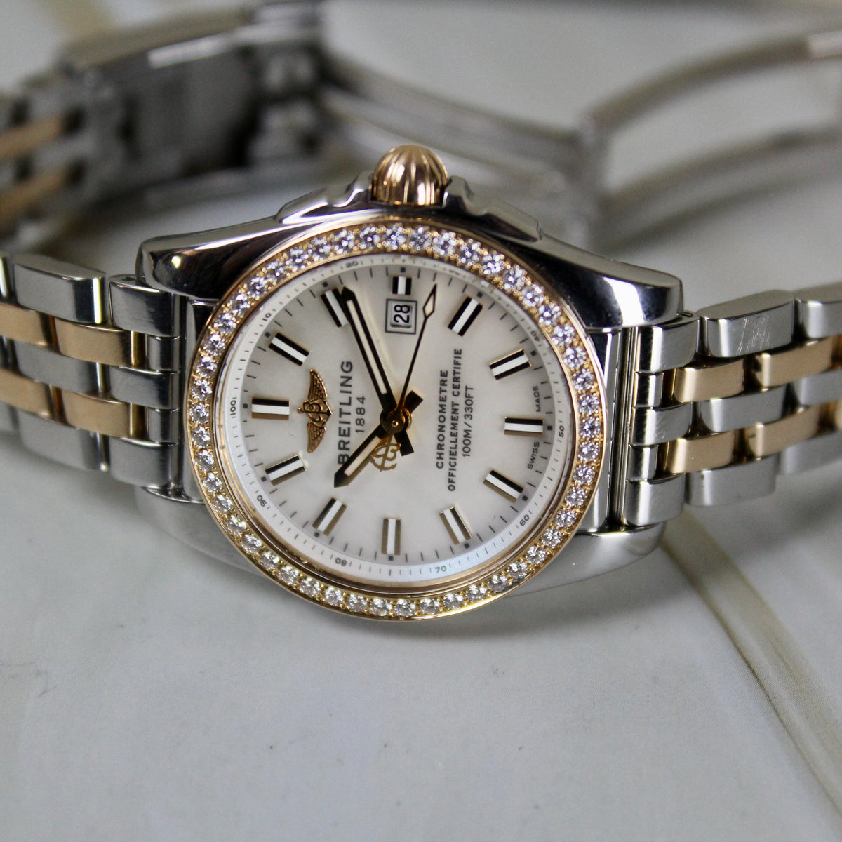 Breitling Galactic Sleek 29 - C72348