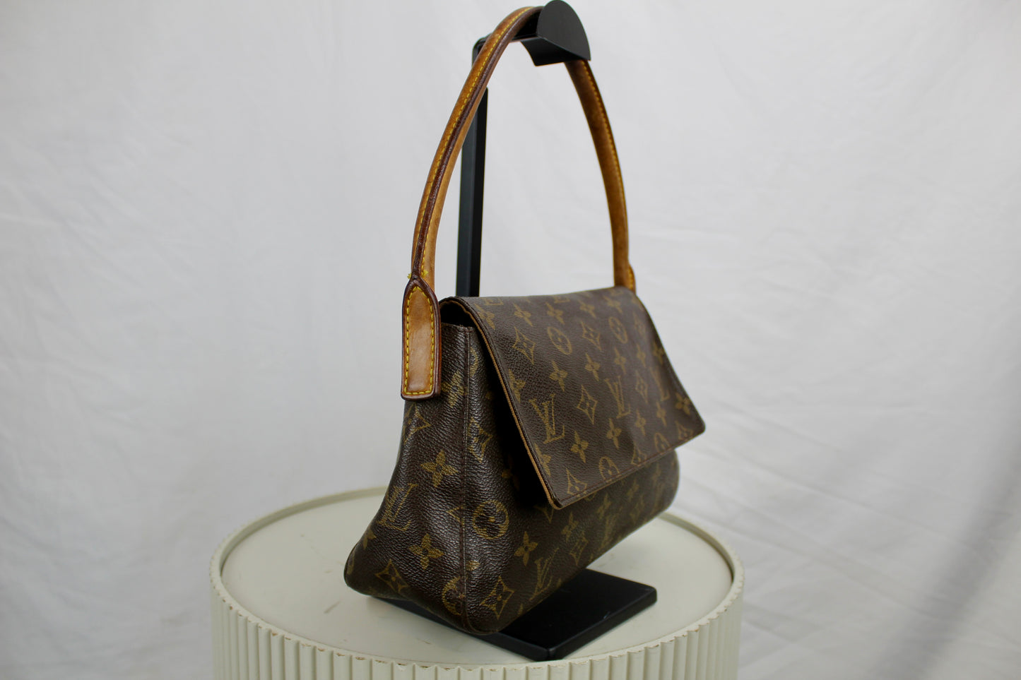Louis Vuitton Mini Looping