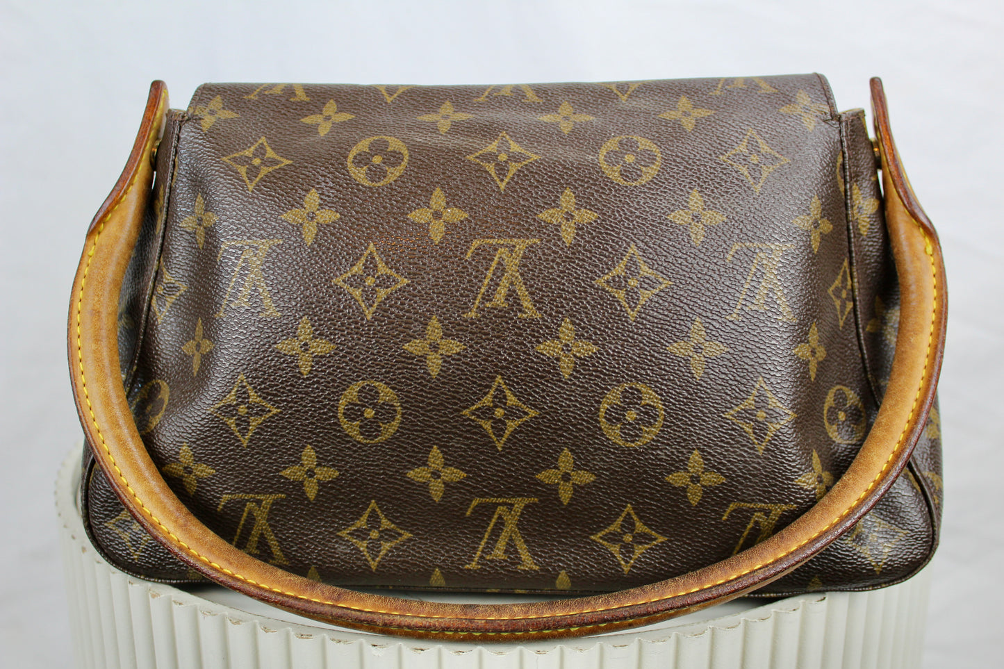 Louis Vuitton Mini Looping