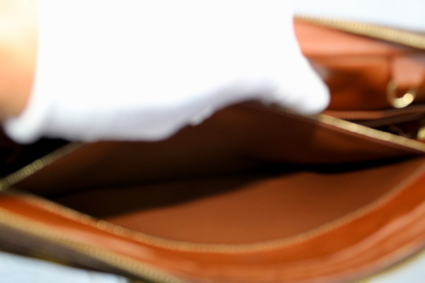 Louis Vuitton Porte Documents Voyage