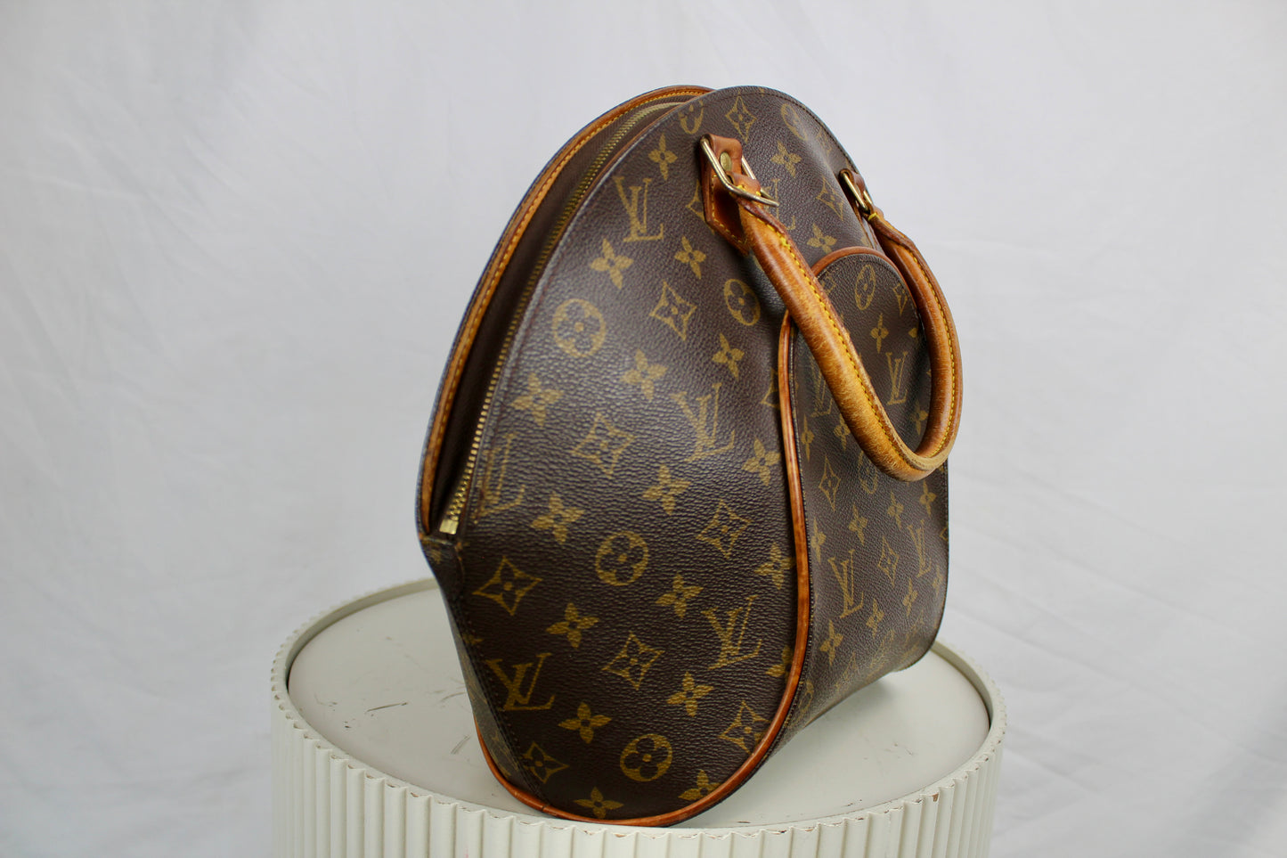 Louis Vuitton Ellipse MM