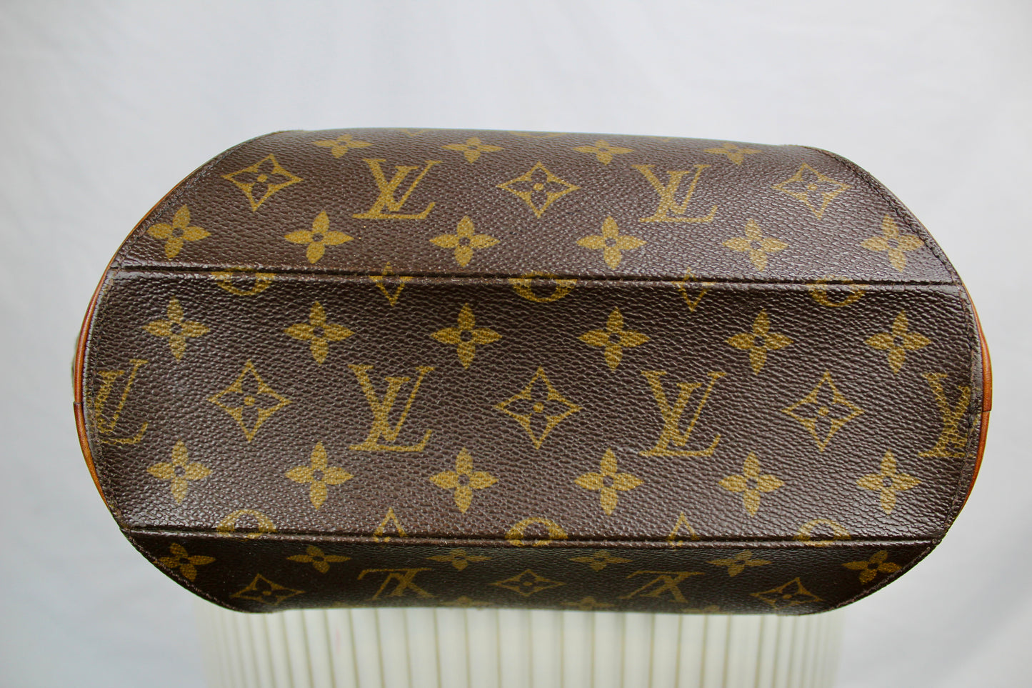 Louis Vuitton Ellipse MM