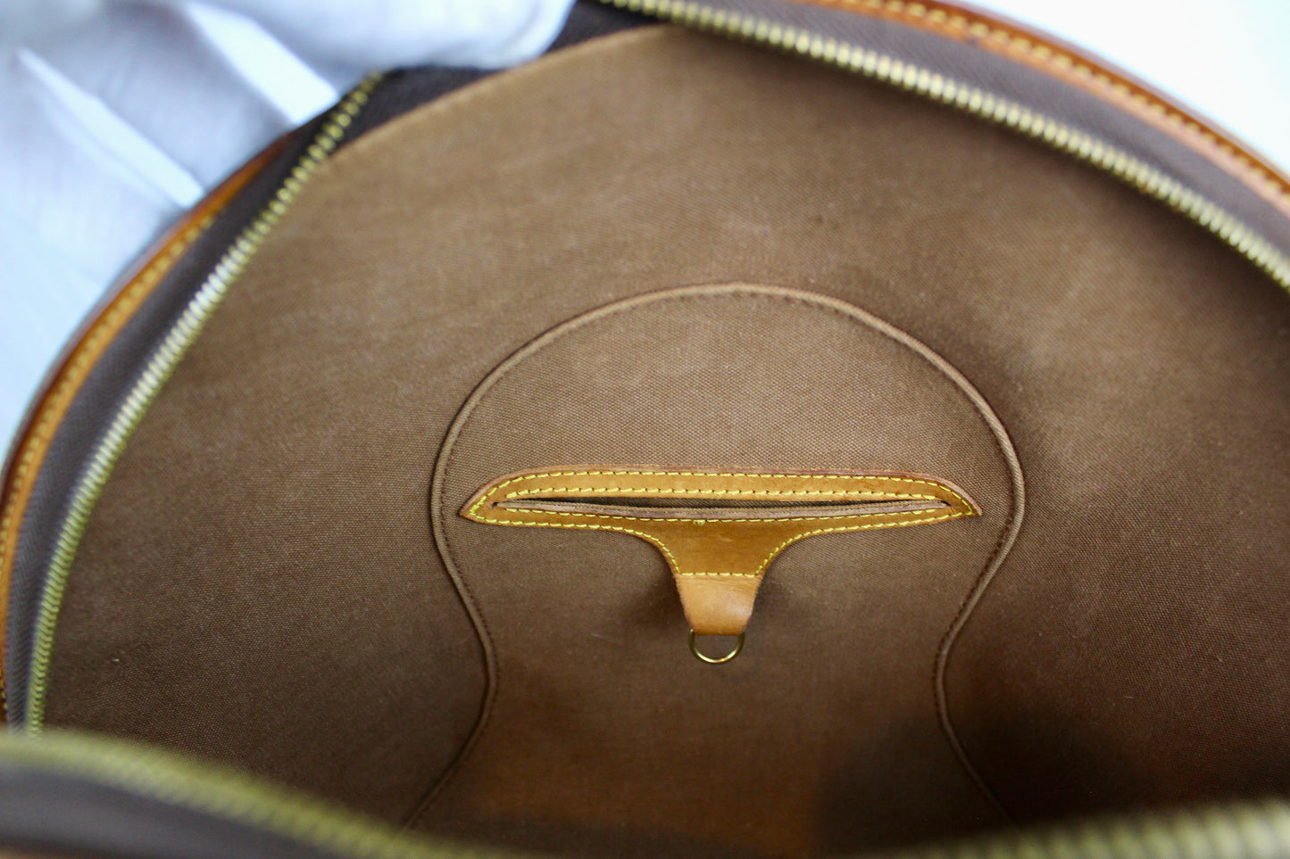 Louis Vuitton Ellipse MM