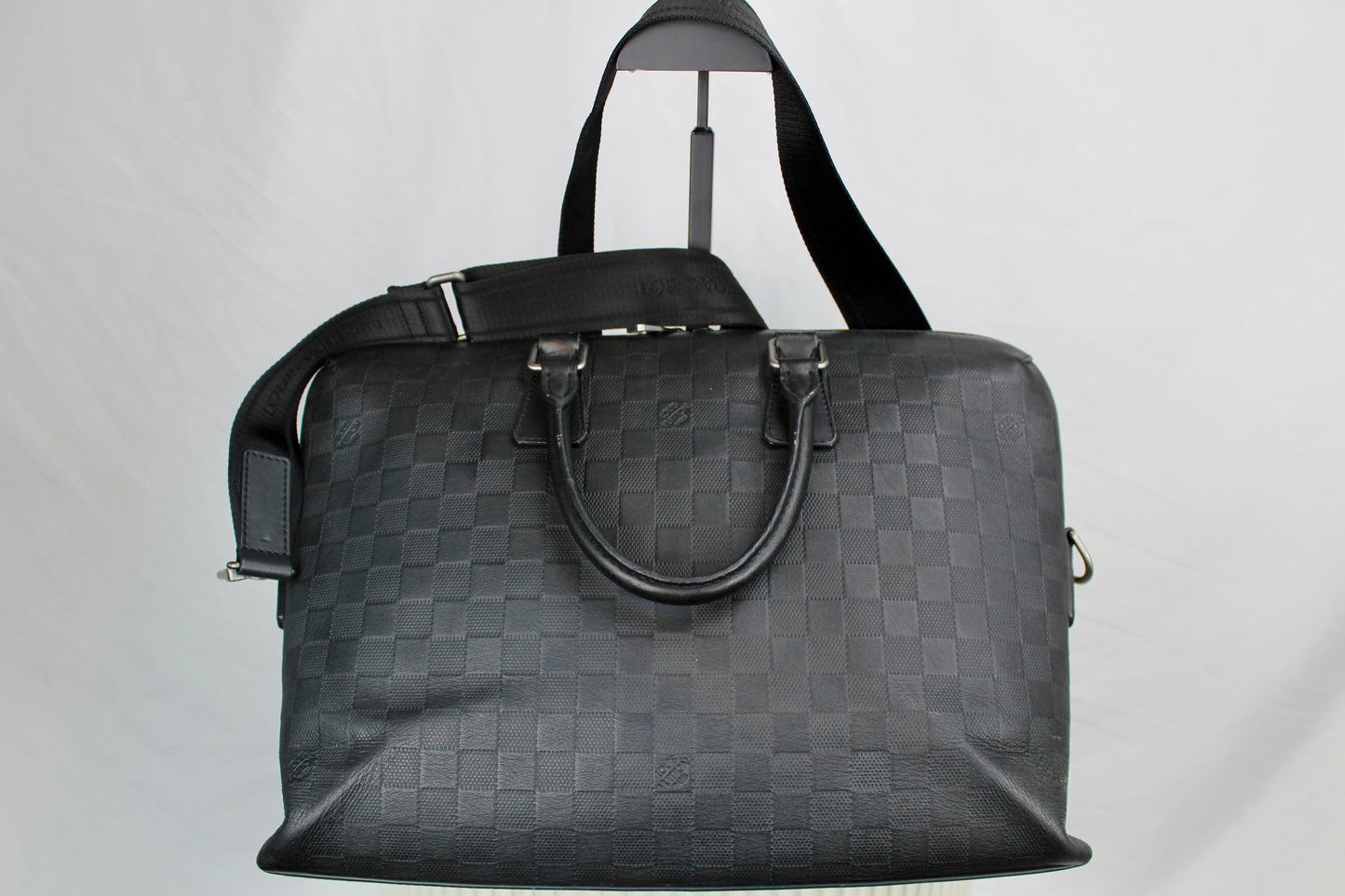Louis Vuitton Porte Documents Onyx