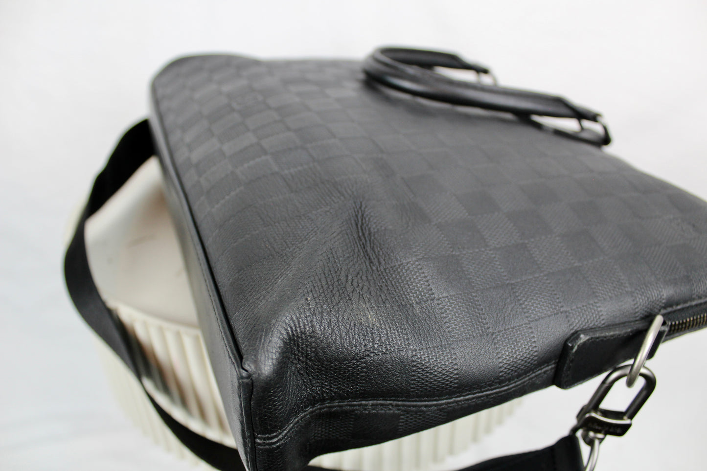 Louis Vuitton Porte Documents Onyx