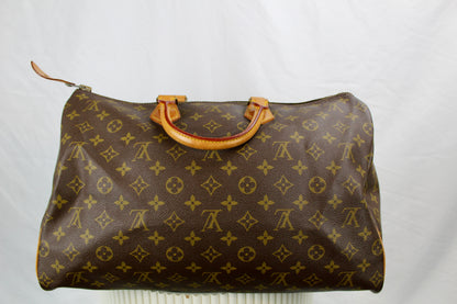 Louis Vuitton Speedy 40
