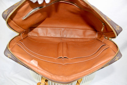 Louis Vuitton Porte Documents Voyage