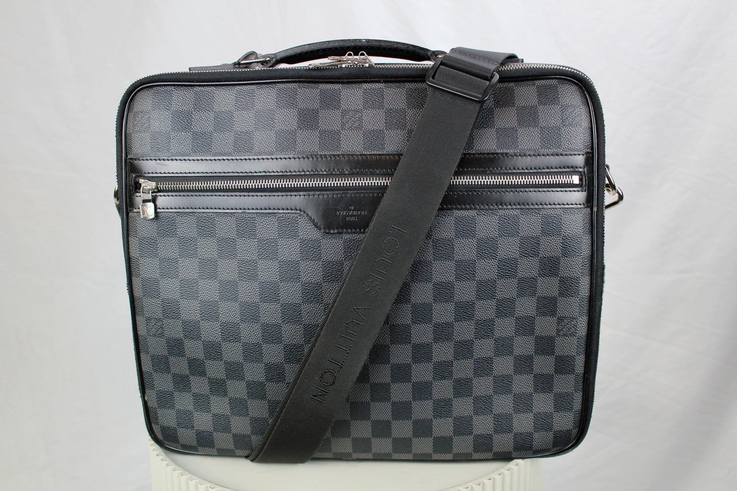 Louis Vuitton Damier Graphite Steve
