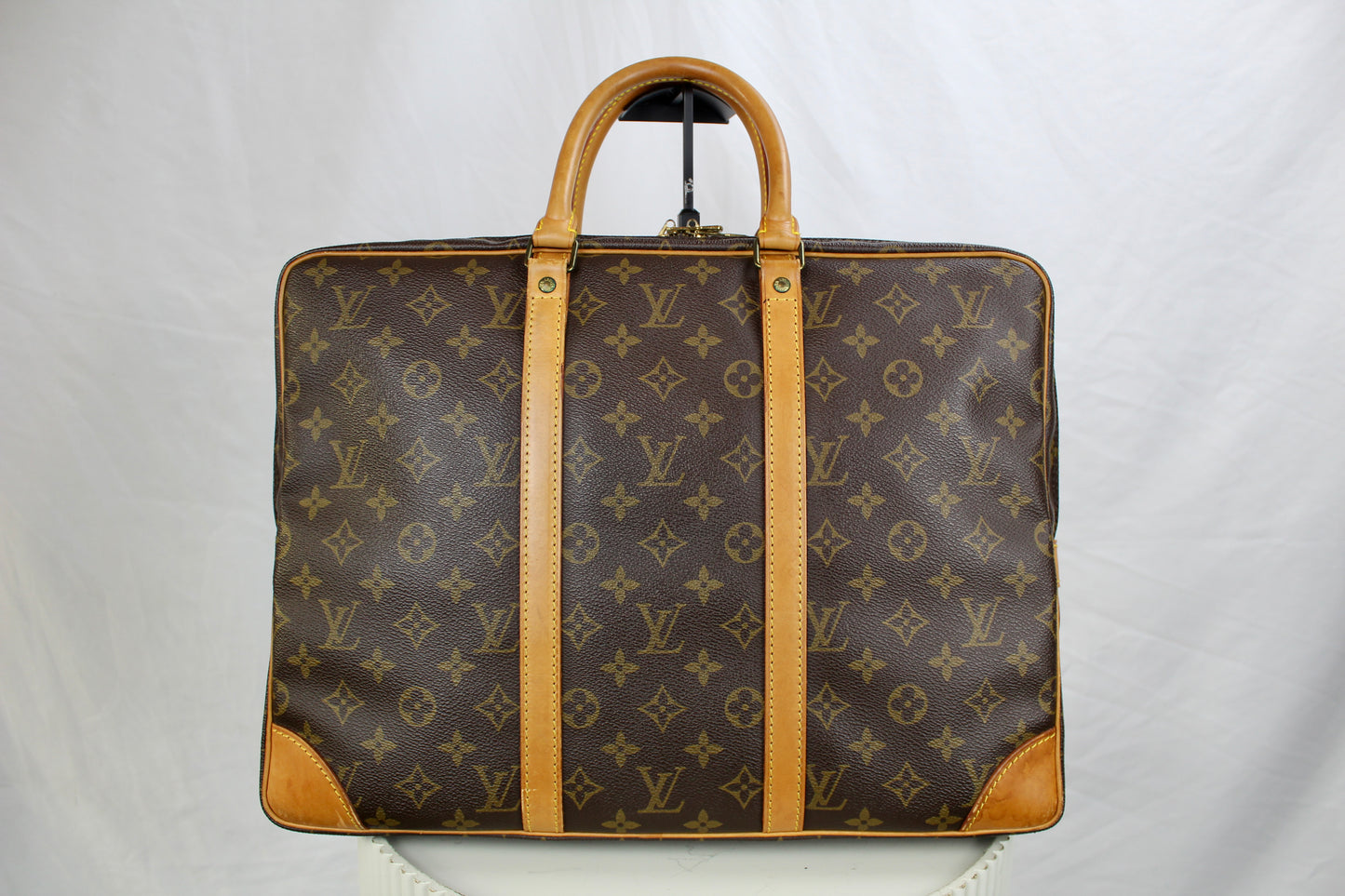 Louis Vuitton Porte Documents Voyage