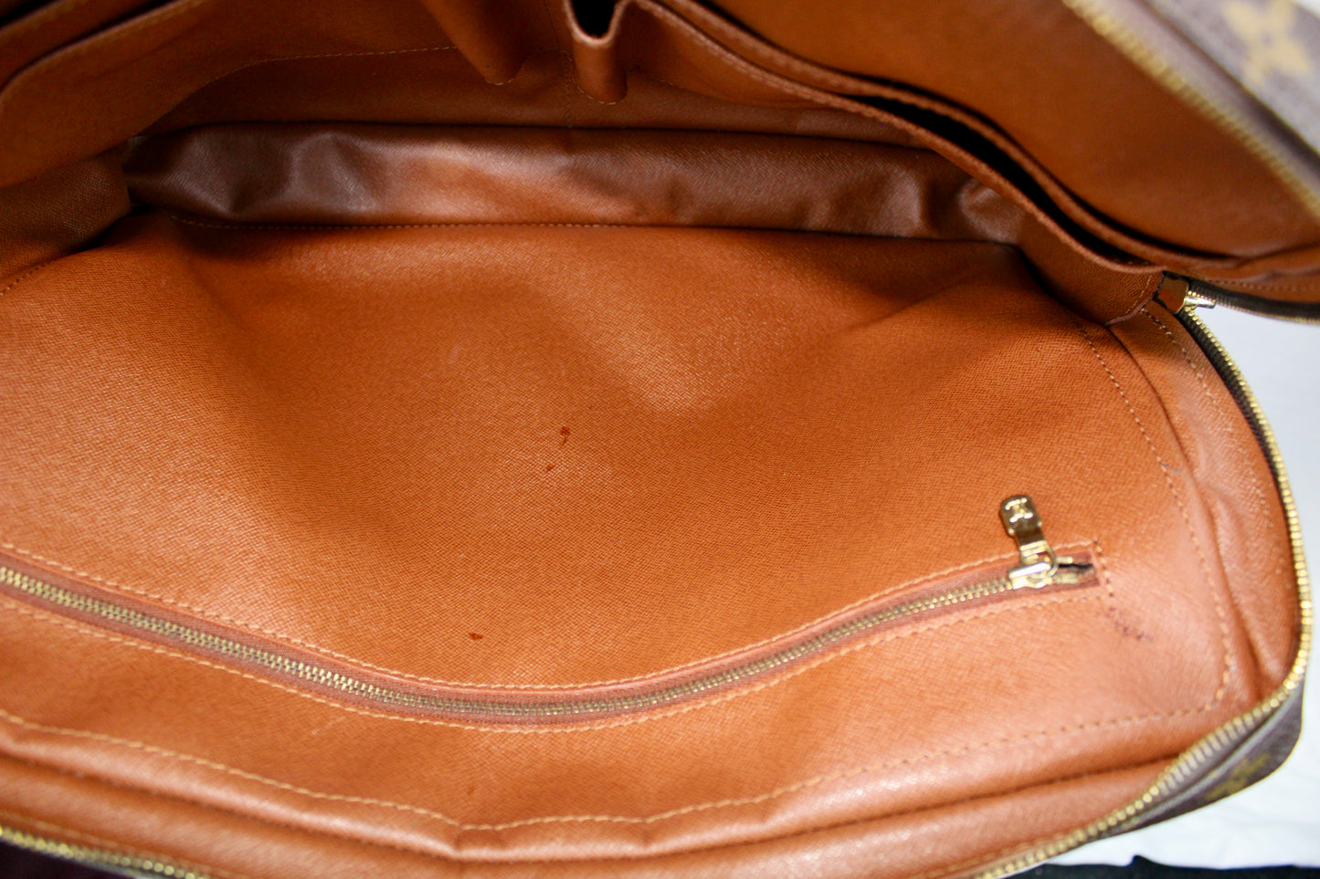 Louis Vuitton Porte Documents Voyage