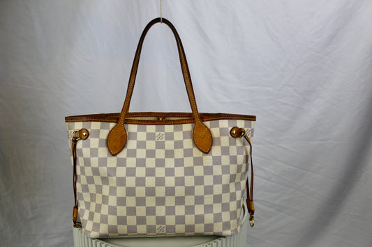 Louis Vuitton Neverfull PM