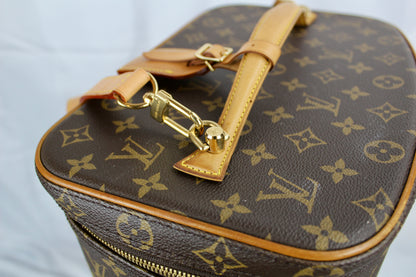 Louis Vuitton Nice Vanity Bag