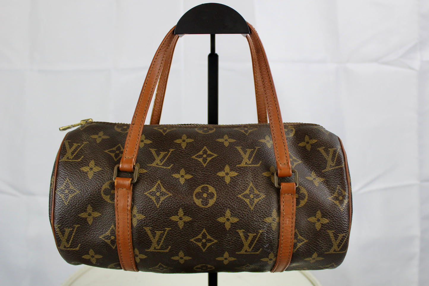 Louis Vuitton Papillon 26