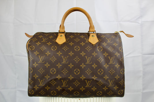 Louis Vuitton Speedy 35