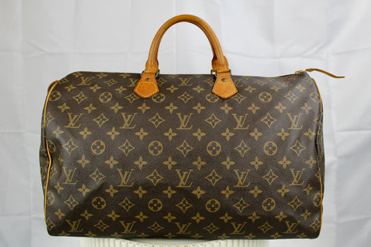 Louis Vuitton Speedy 40