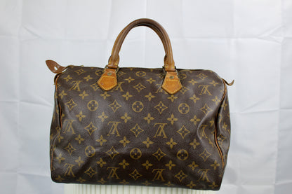 Louis Vuitton Speedy 30