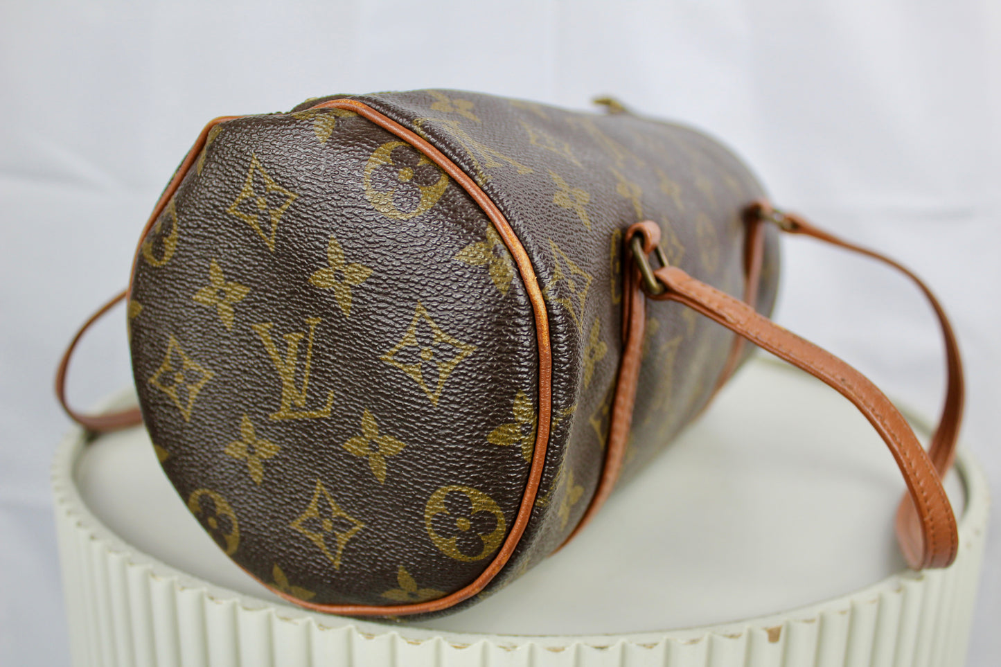 Louis Vuitton Papillon 26