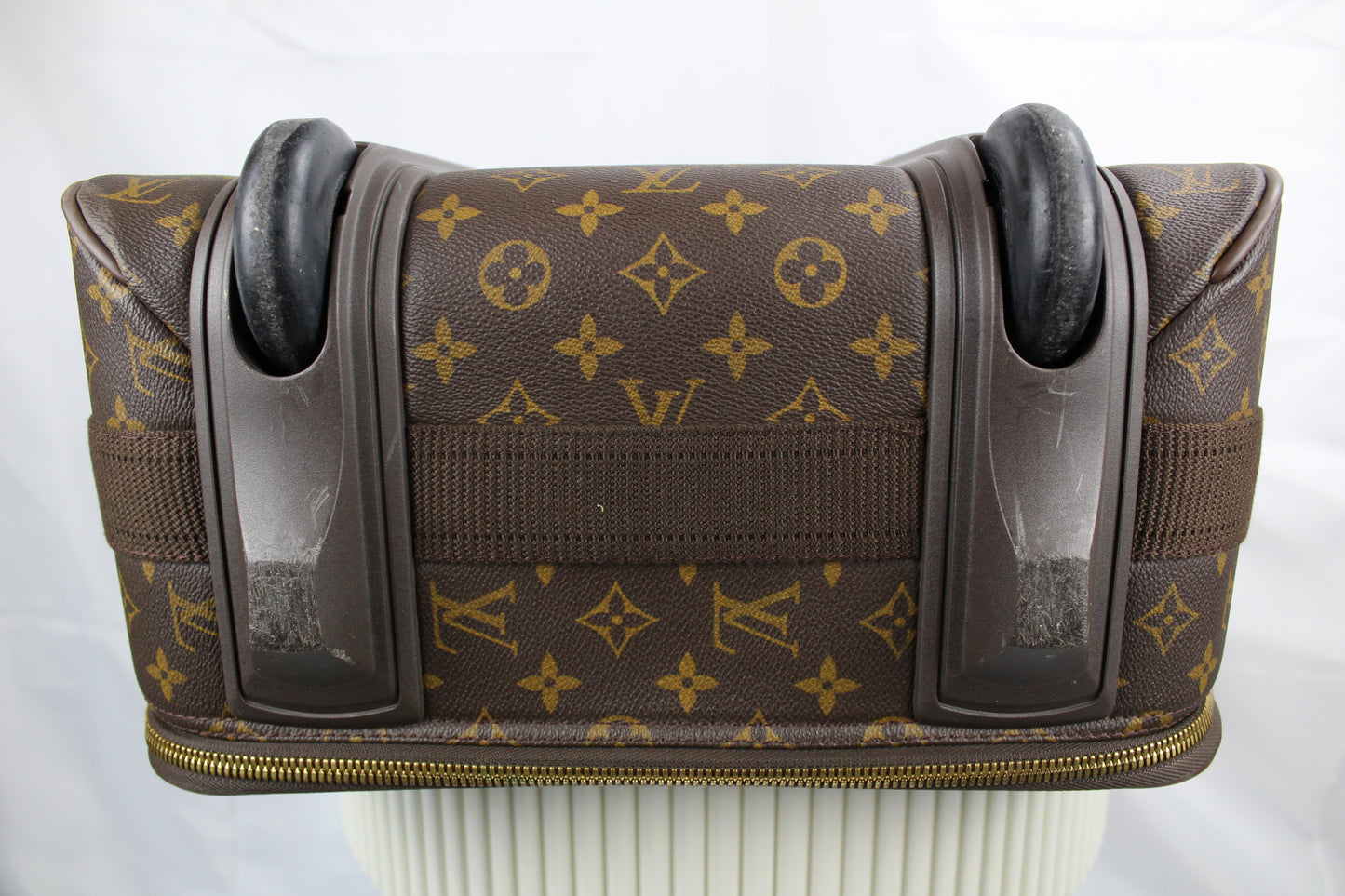 Louis Vuitton Pegasé 55