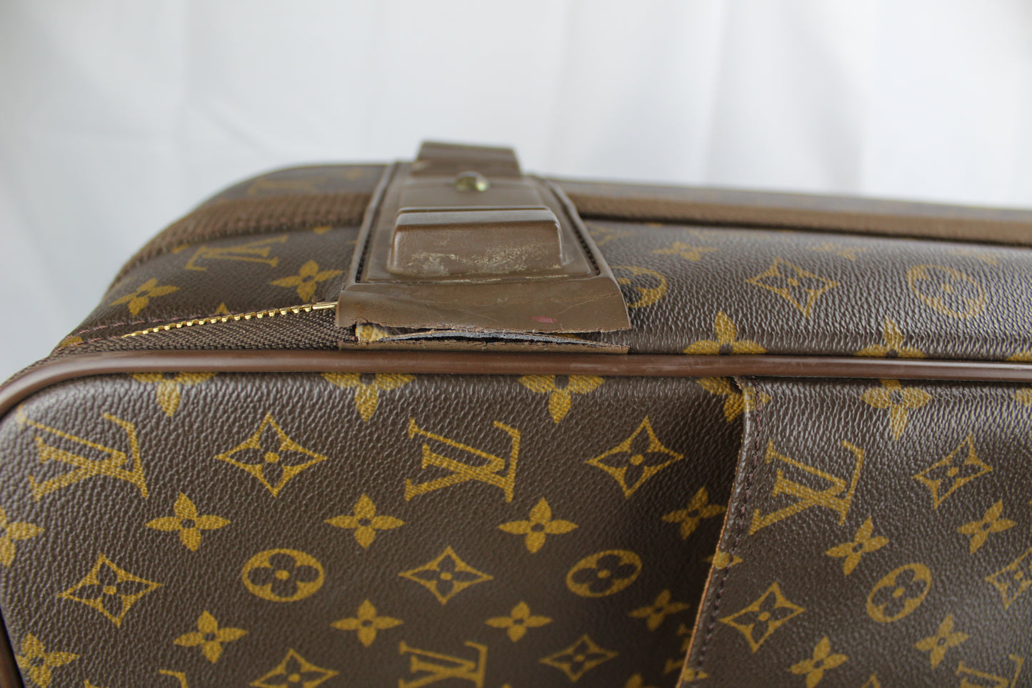 Louis Vuitton Pegasé 55