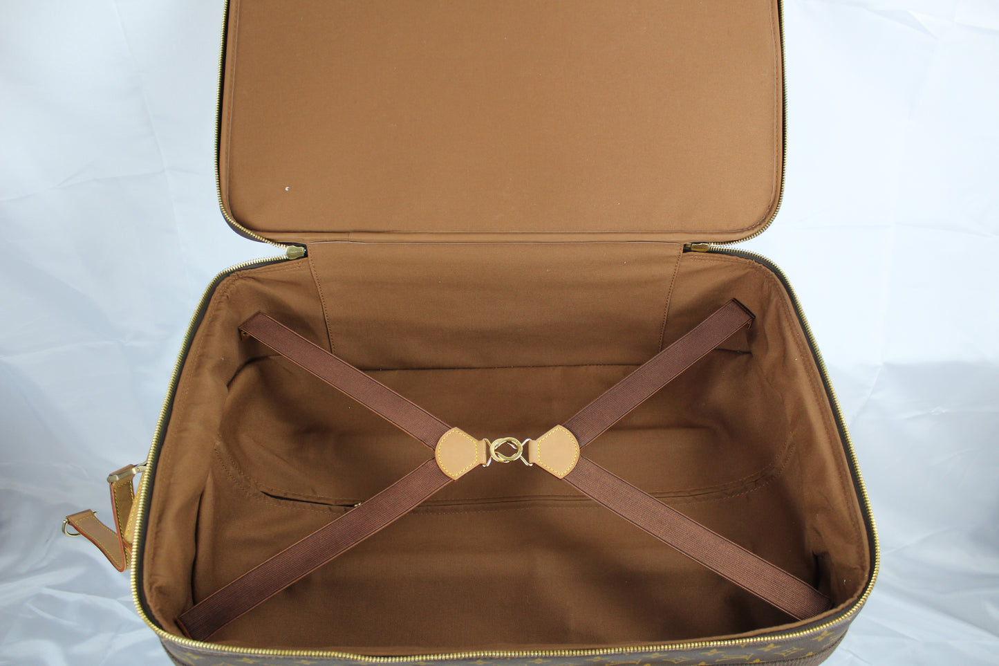 Louis Vuitton Pegasé 55