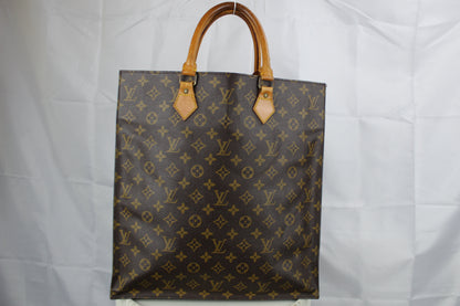 Louis Vuitton Sac Plat