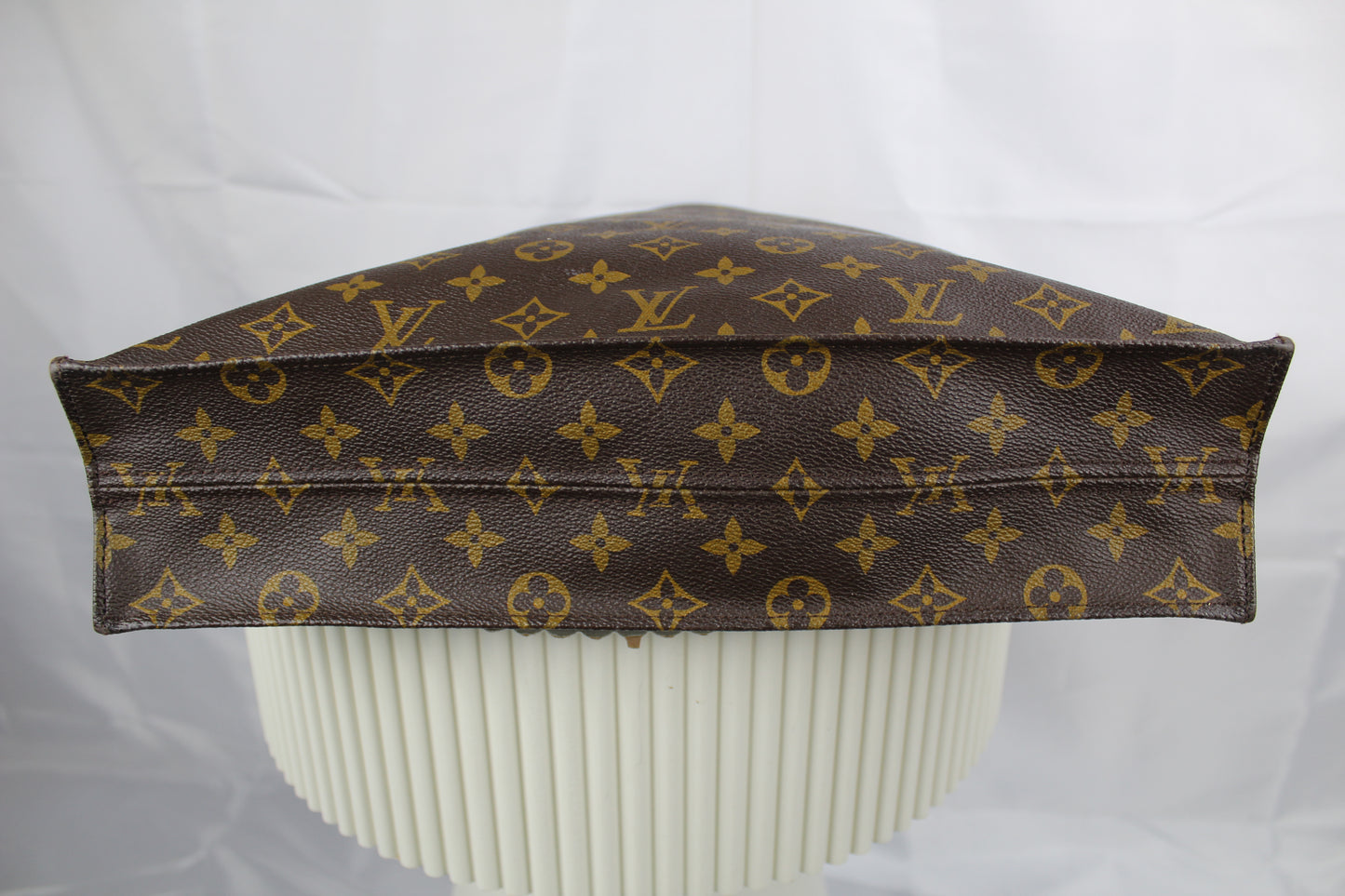 Louis Vuitton Sac Plat